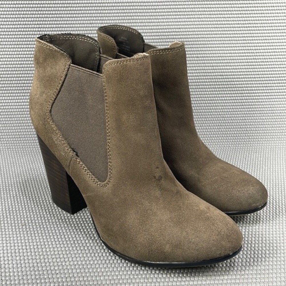 Bjorndal Women’s Heeled Booties Size 8.5